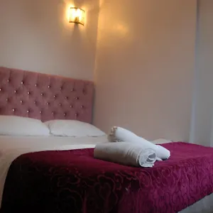 Отель Bachos Sultanahmet Sea View Terrace, Стамбул